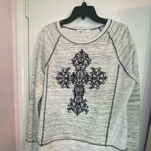Bling cross sweatshirt. Size XL